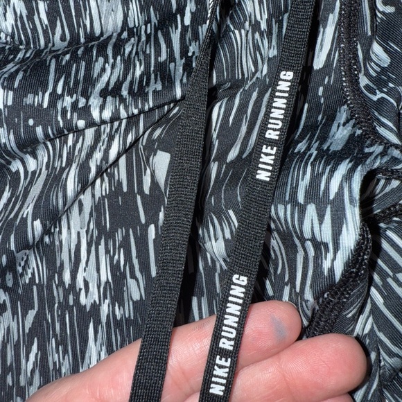 Nike Power Graphic Dri-FIT Tight Running Capri Crop Leggings Size Small - Picture 3 of 12